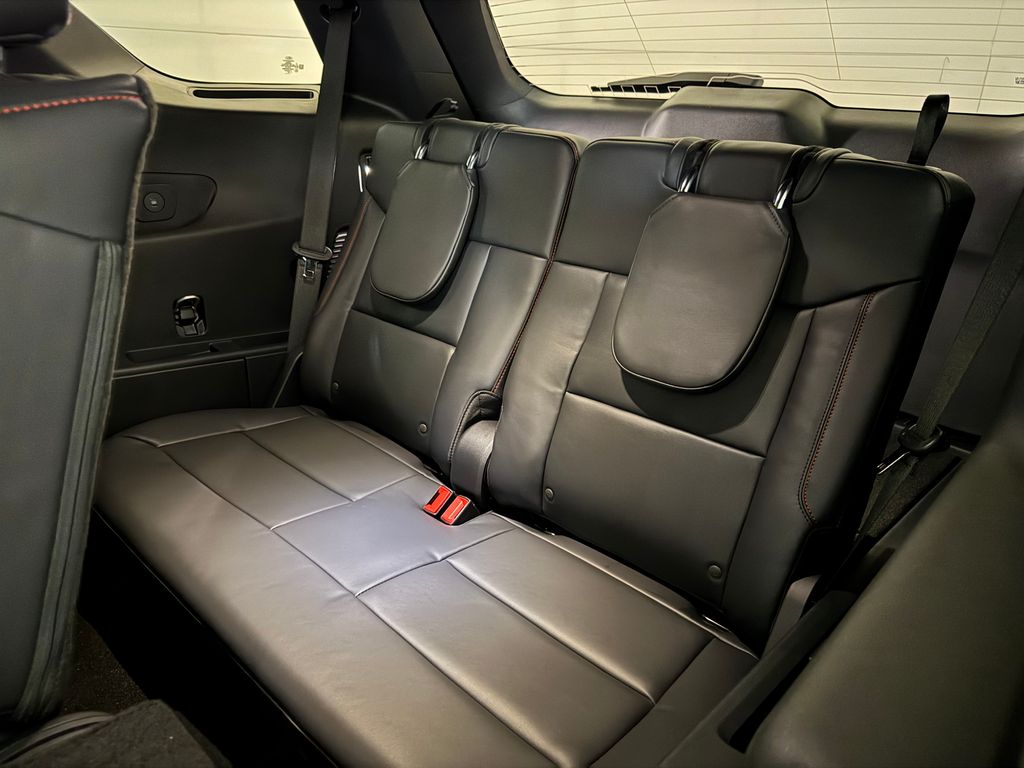 2026 Agate Black Metallic Ford Explorer ST-Line RWD SUV