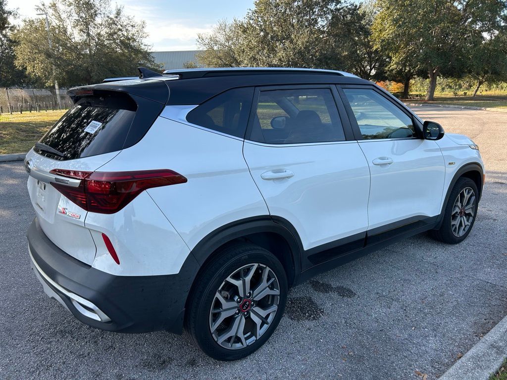 Thumbnail: 2021 Kia Seltos - 5