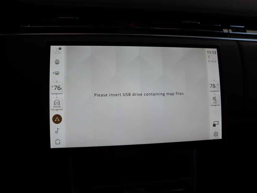 Thumbnail: 2025 Land Rover Range Rover - 16