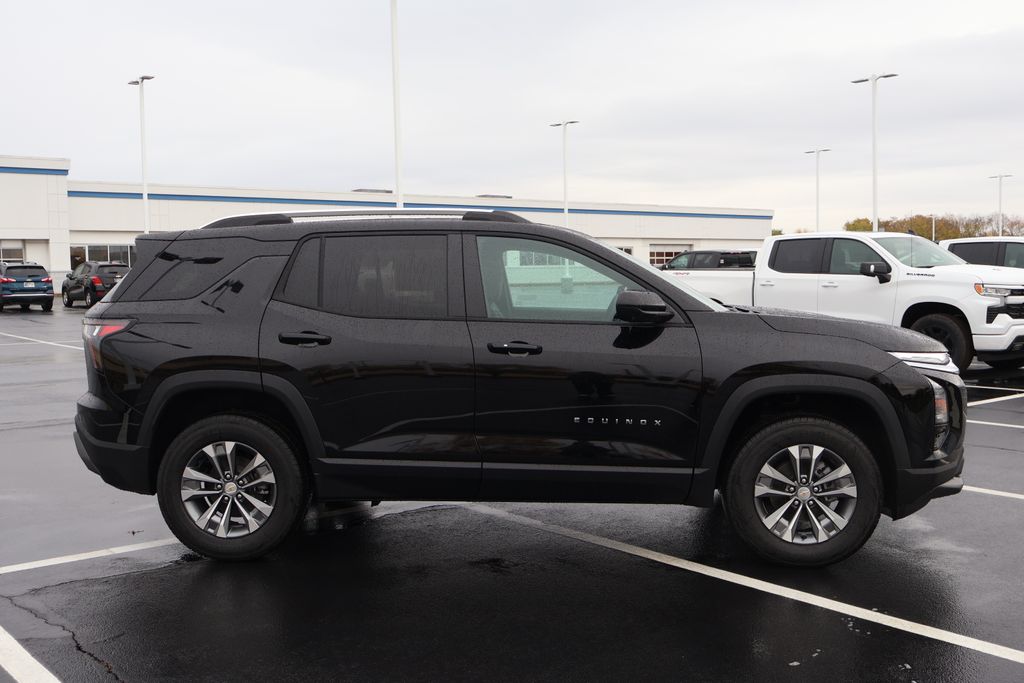 Thumbnail: 2026 Chevrolet Equinox - 9