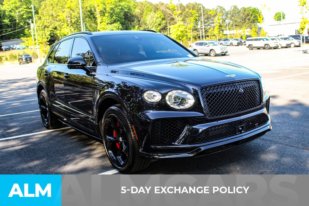 Used 2024 Blue Bentley S image 3