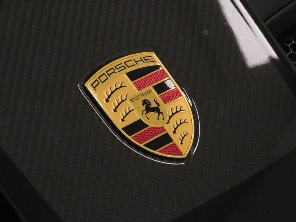 Thumbnail: 2026 Porsche 911 - 13
