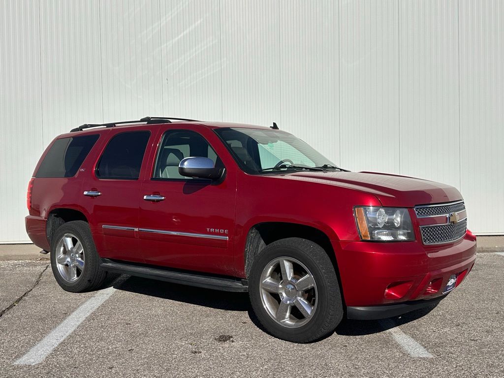 View vehicle photo 7