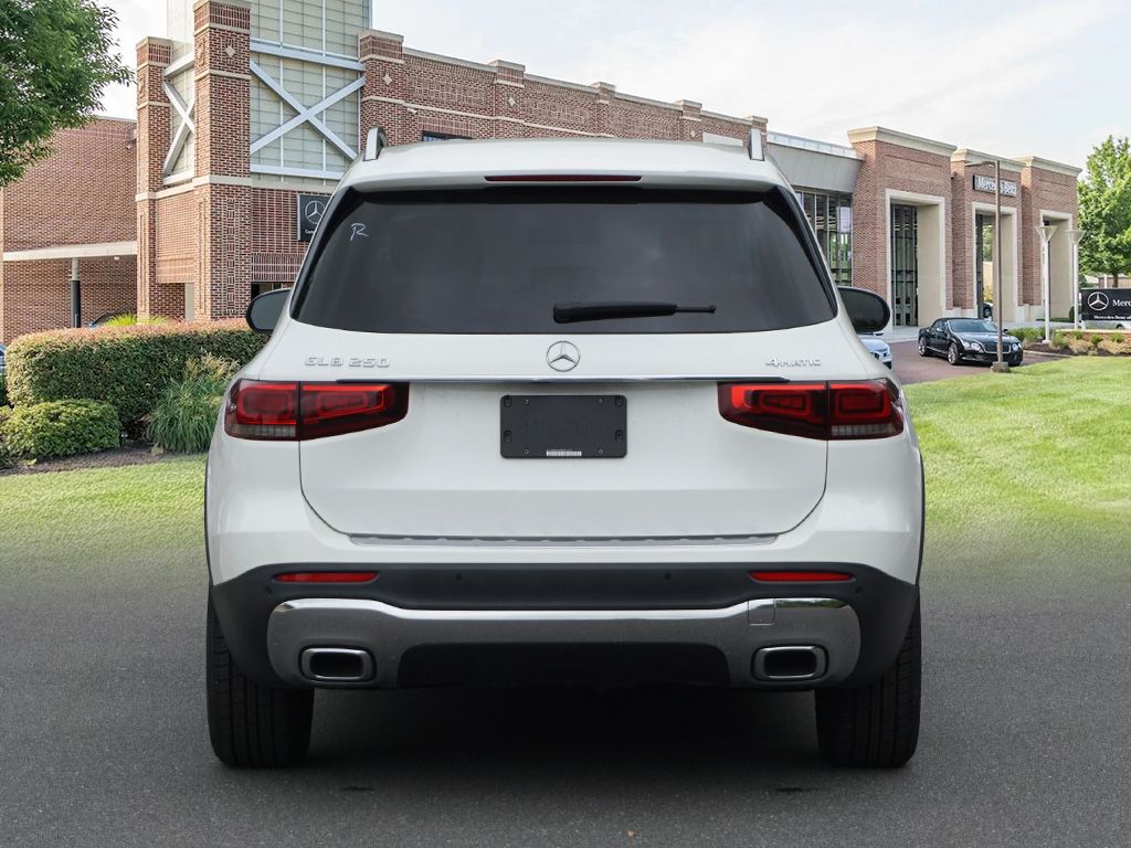Thumbnail: 2021 Mercedes-Benz GLB - 5