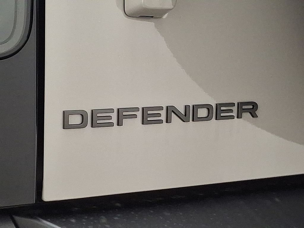 Thumbnail: 2026 Land Rover Defender - 22