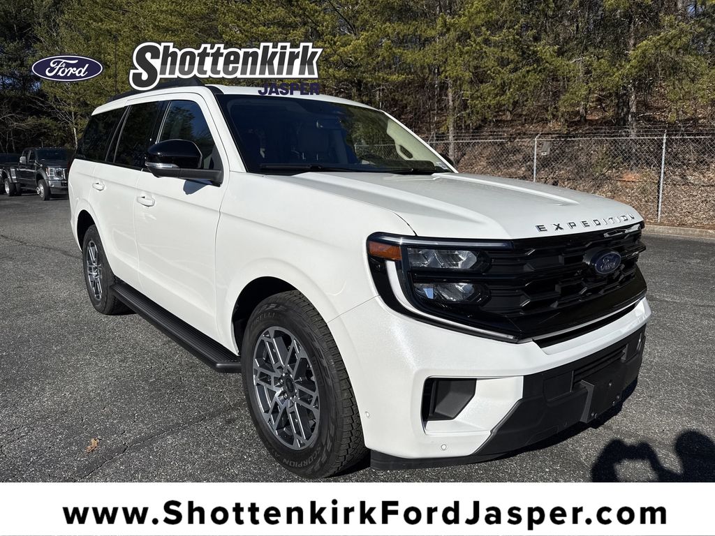2025 Ford Expedition Active 4WD