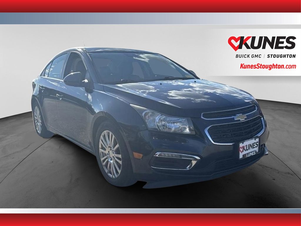 Blue Ray Metallic 2015 Chevrolet Cruze Sedan Front-Wheel Drive 6-Speed Manual