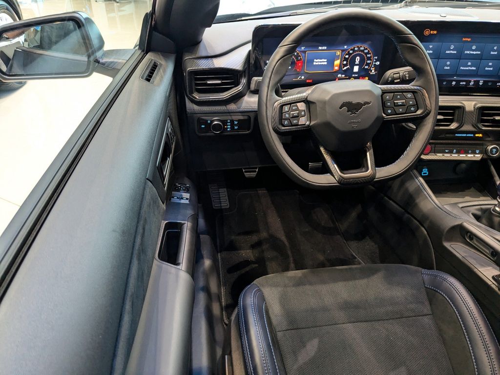 2025 Ford Mustang Dark Horse