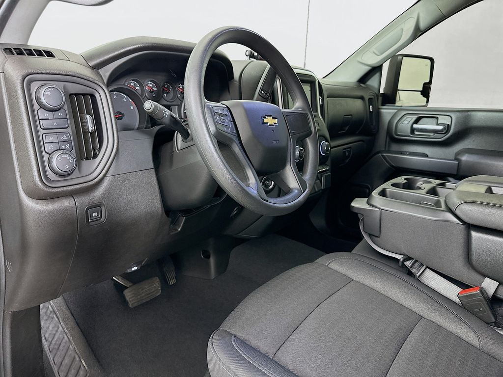 Thumbnail: 2024 Chevrolet Silverado 2500 - 9