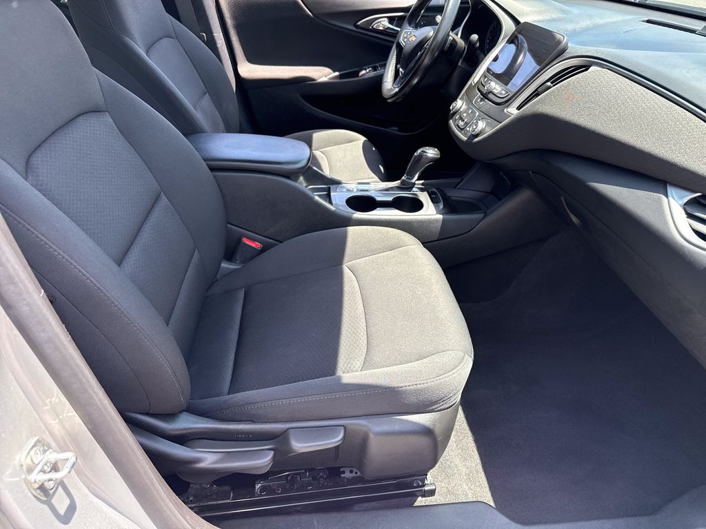 Used 2020 Chevrolet Malibu Sedan