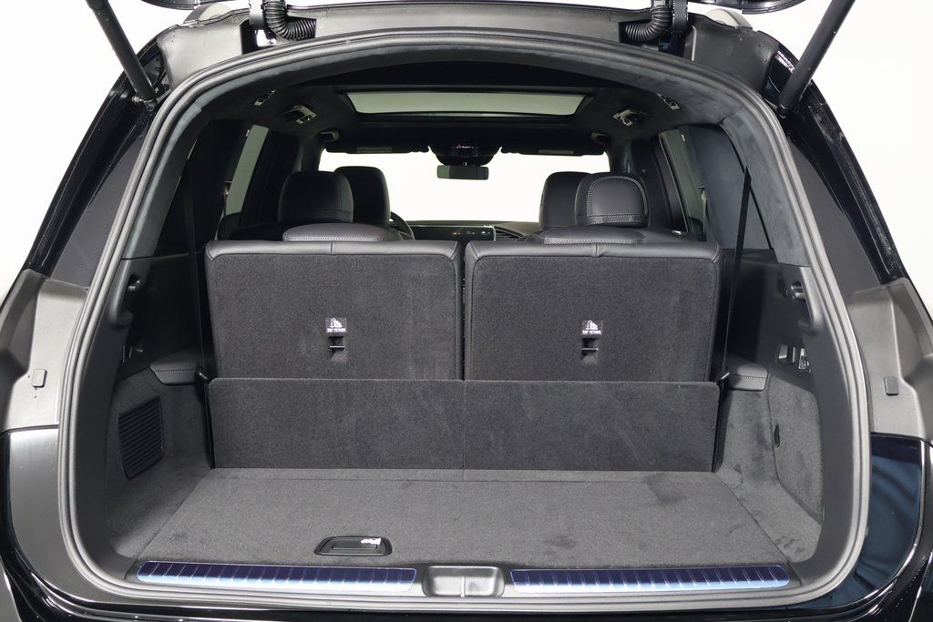 Thumbnail: 2026 Mercedes-Benz GLS - 9