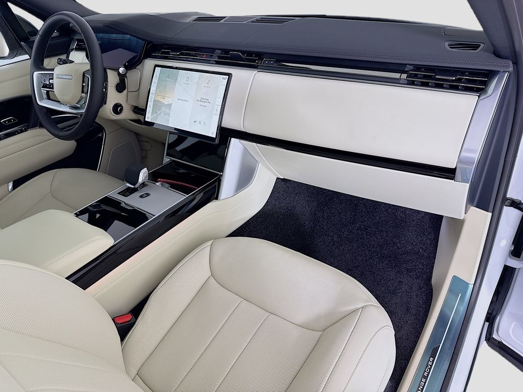 Thumbnail: 2026 Land Rover Range Rover - 19