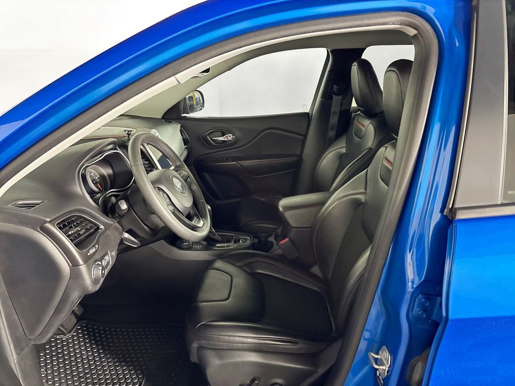 2021 Jeep Cherokee Trailhawk