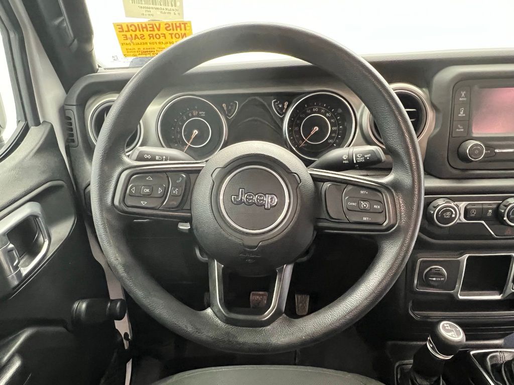 Thumbnail: 2021 Jeep Wrangler - 16