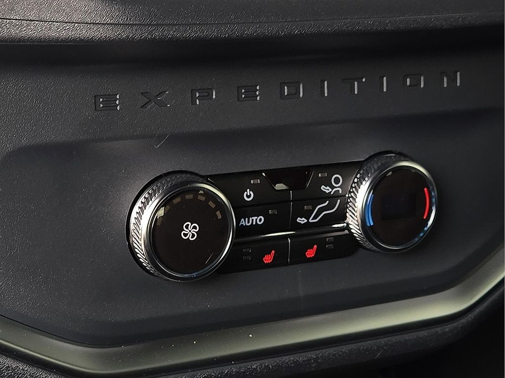 New 2026 Ford Expedition Tremor For Sale in Farmington, AR