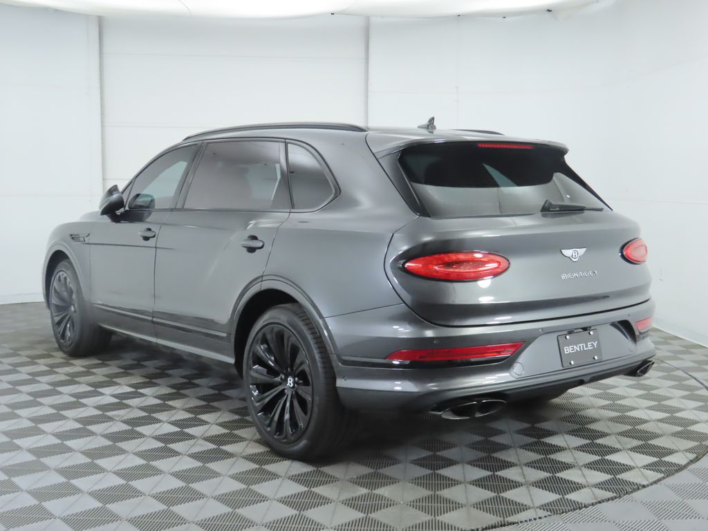Thumbnail: 2023 Bentley Bentayga - 7