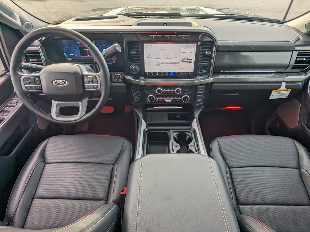 2024 Ford F-250 Super Duty Black Widow