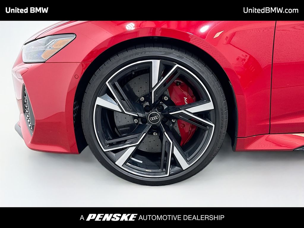 Thumbnail: 2021 Audi RS 6 - 2