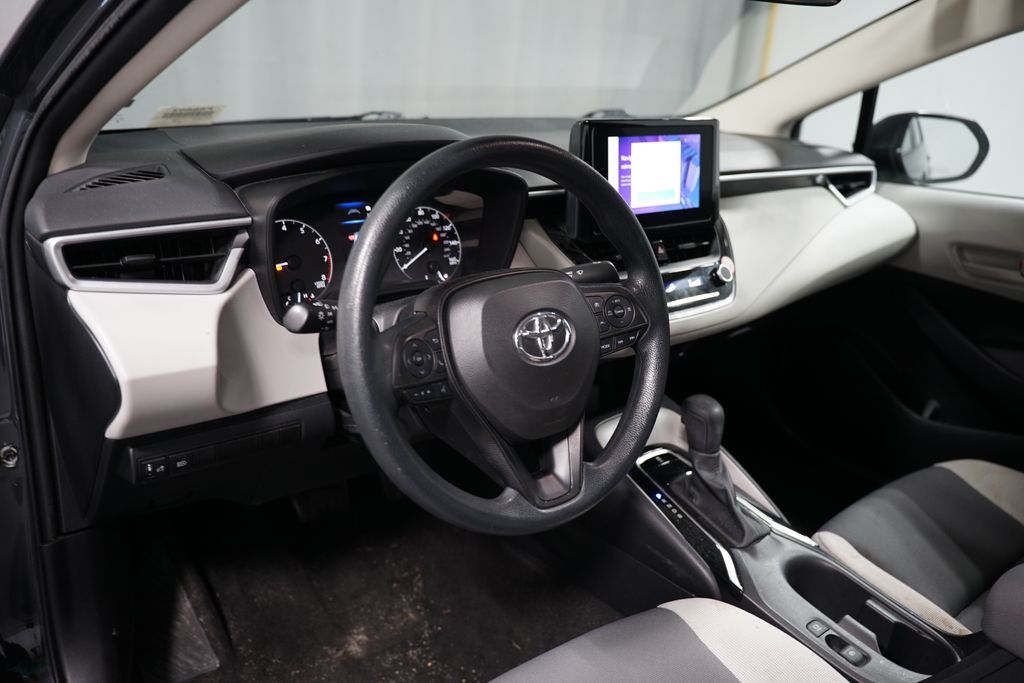 Thumbnail: 2023 Toyota Corolla - 7