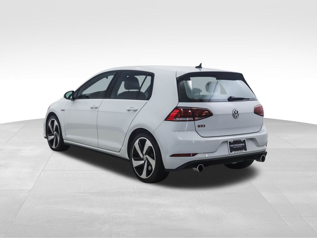 Thumbnail: 2019 Volkswagen Golf - 3