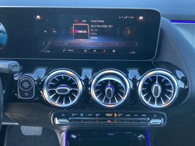 Used 2021 Red Mercedes-Benz GLA 250 image 10