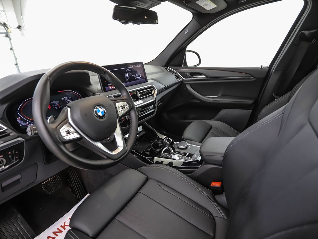 Thumbnail: 2023 BMW X3 - 10