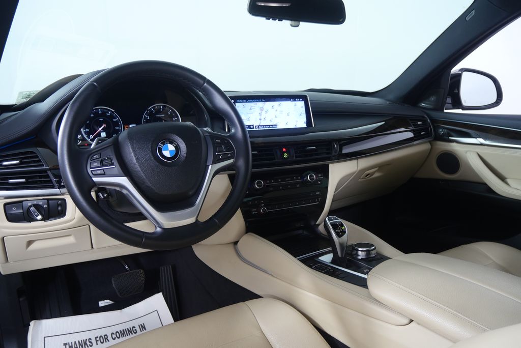 Thumbnail: 2019 BMW X6 - 17