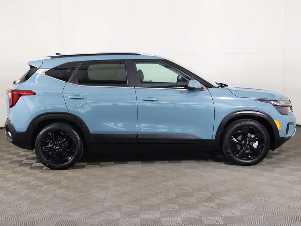 Certified Used 2026 Blue Kia EX image 19