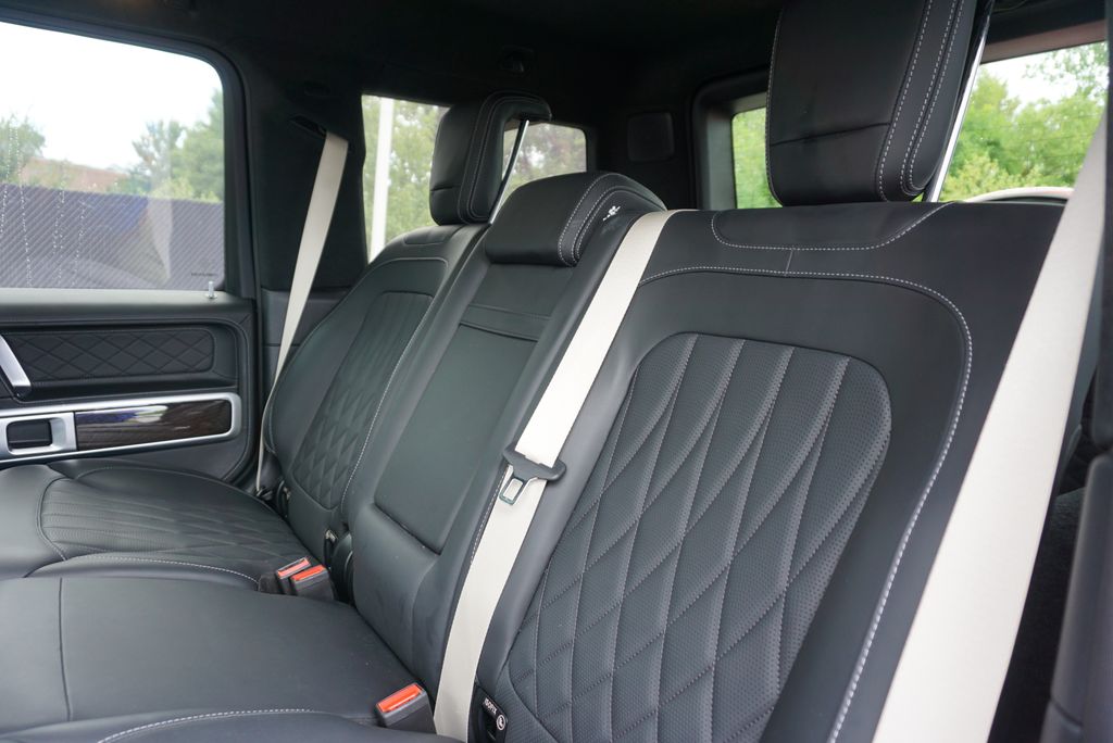 Thumbnail: 2022 Mercedes-Benz G-Class - 9