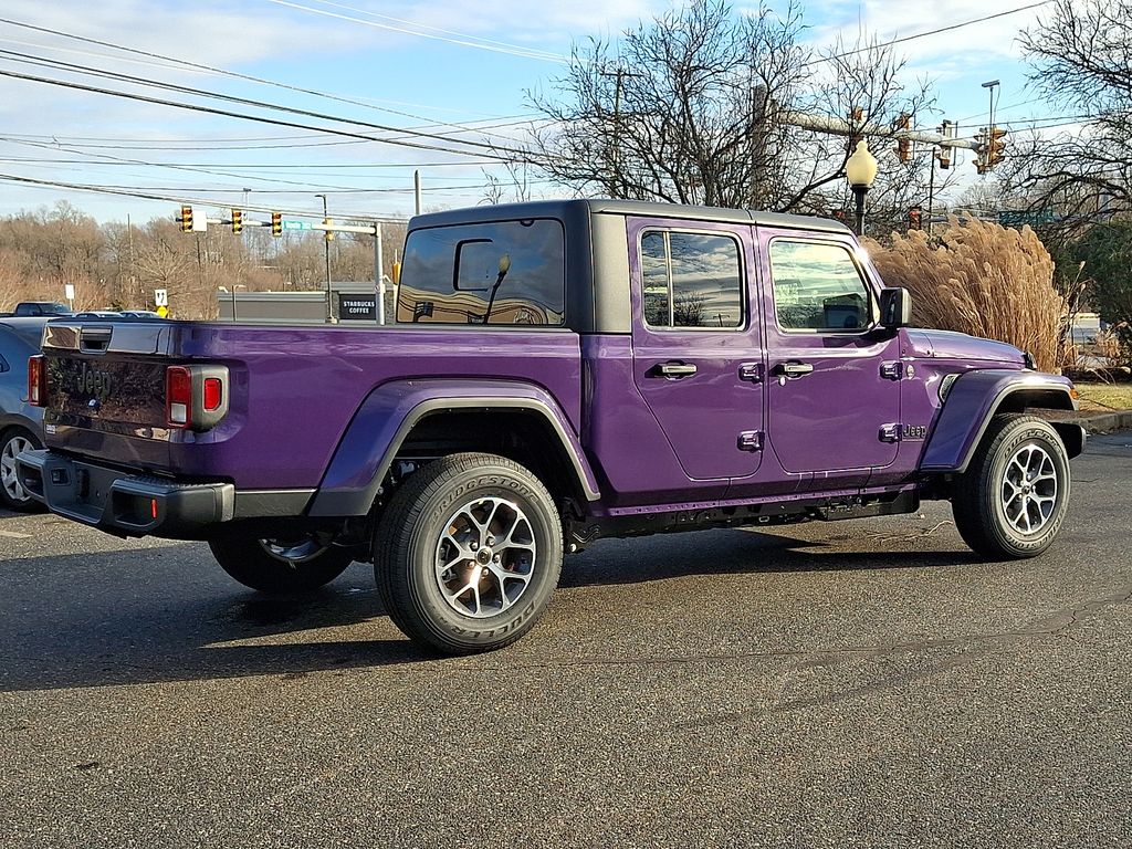 New 2026 Jeep Gladiator Truck