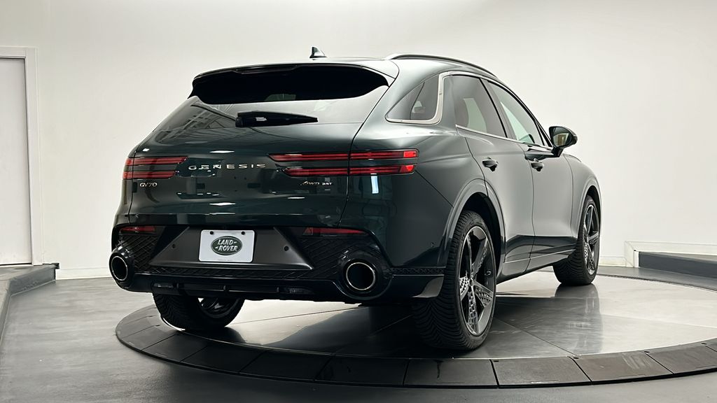 2022 Genesis GV70 Sport 7