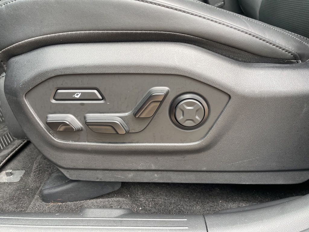 Used Car 2025 Hyundai Santa Fe Hybrid  Calligraphy For Sale Under $40,000 In Georgetown, Texas