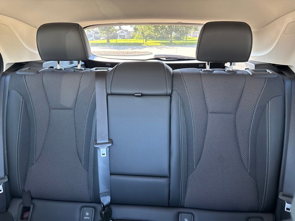 Used 2023 Buick Envision SUV
