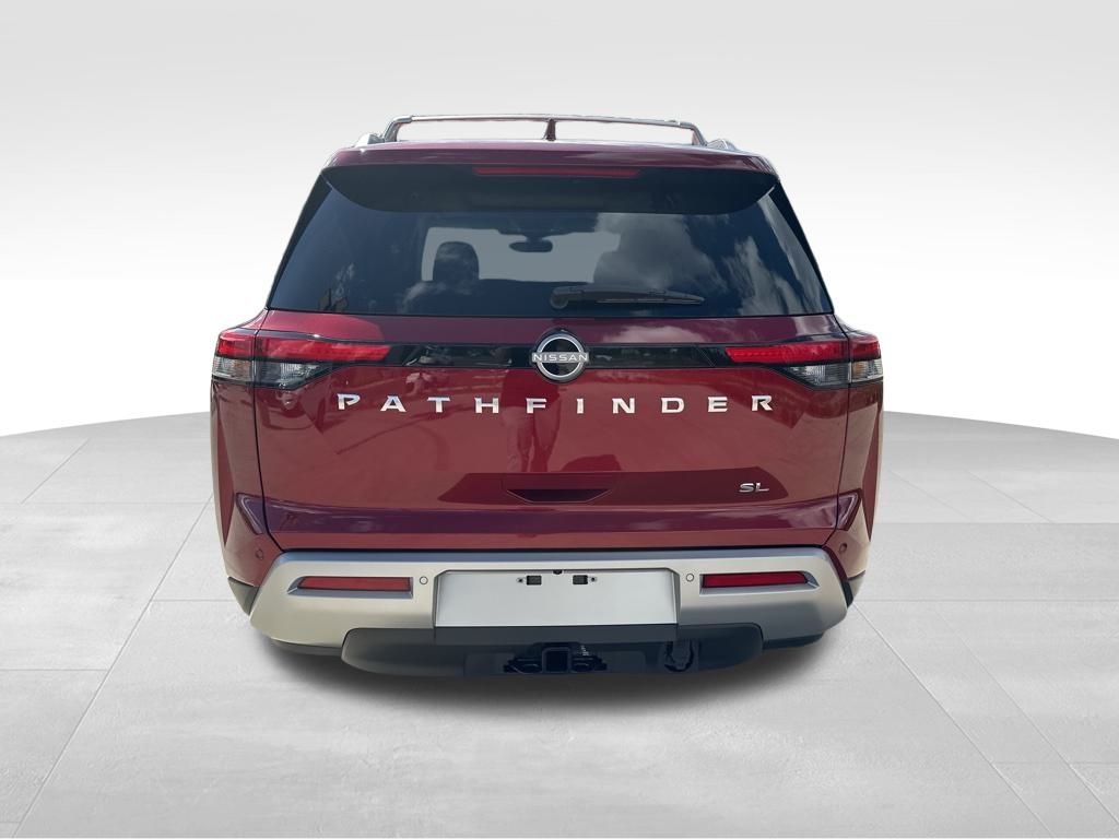 2025 Nissan Pathfinder SL 8