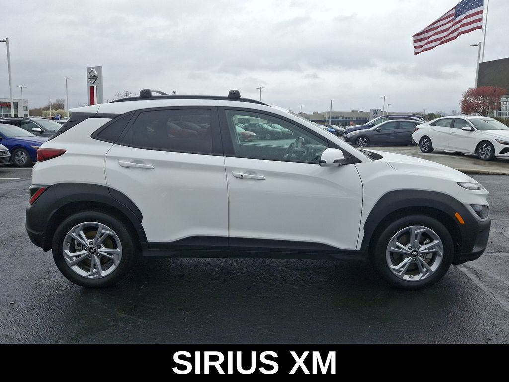 2022 Hyundai Kona SEL 8