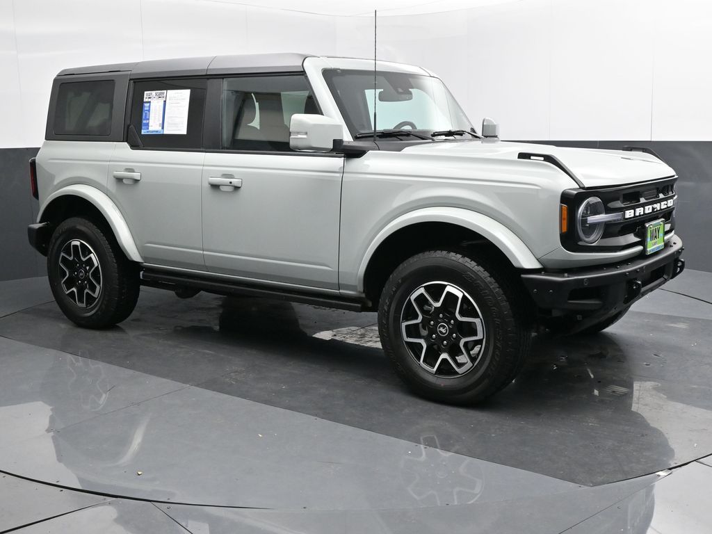 2024 Ford Bronco Outer Banks