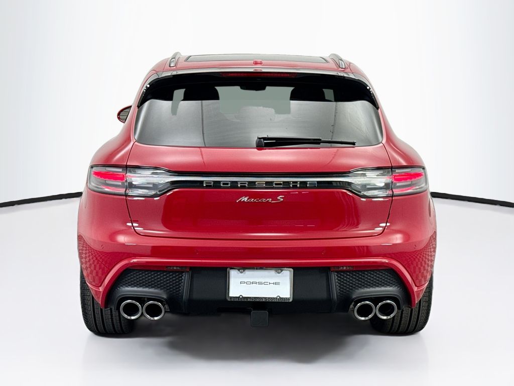 Thumbnail: 2026 Porsche Macan - 6