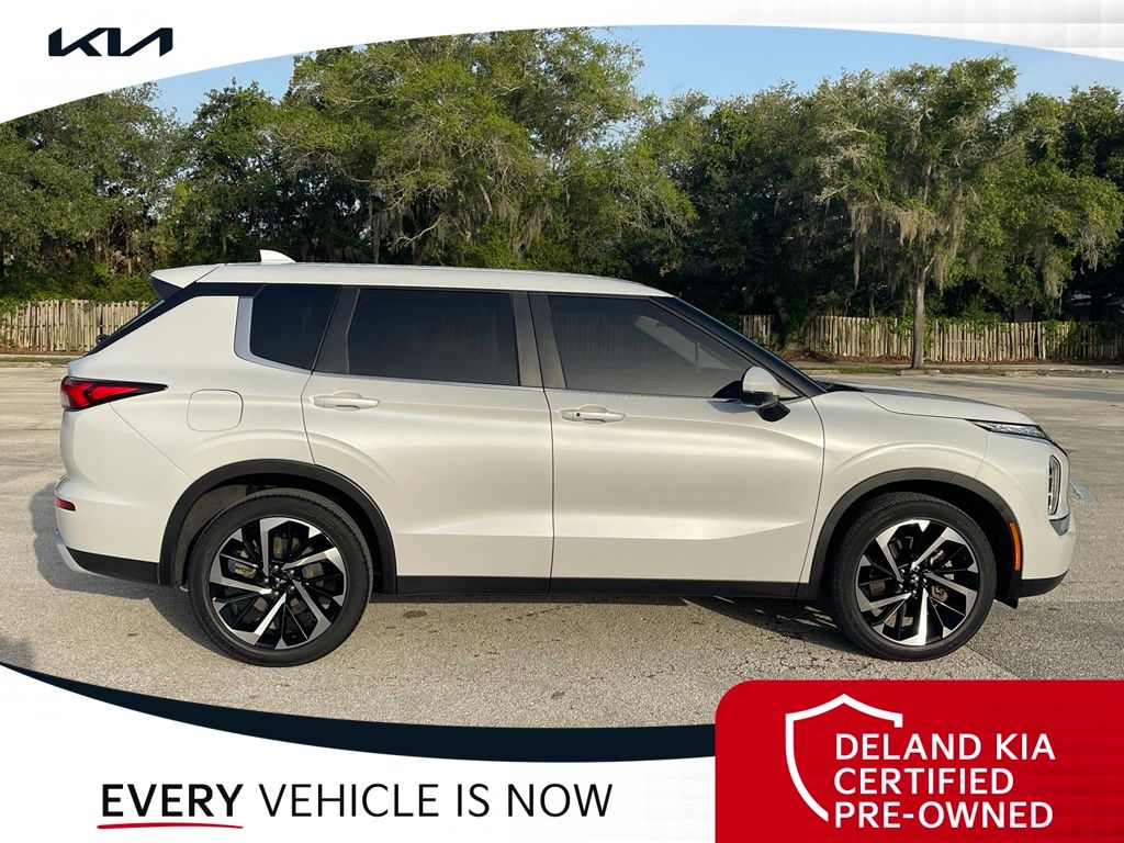 Used 2024 Mitsubishi Outlander SUV