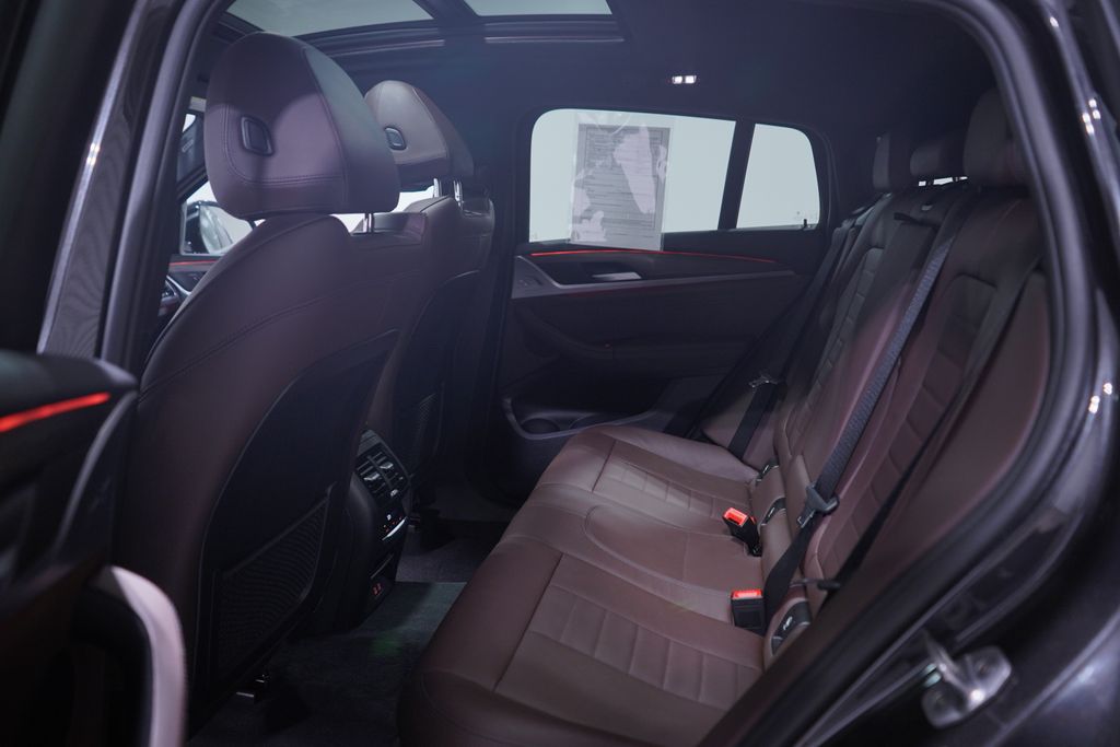 Thumbnail: 2020 BMW X4 - 9