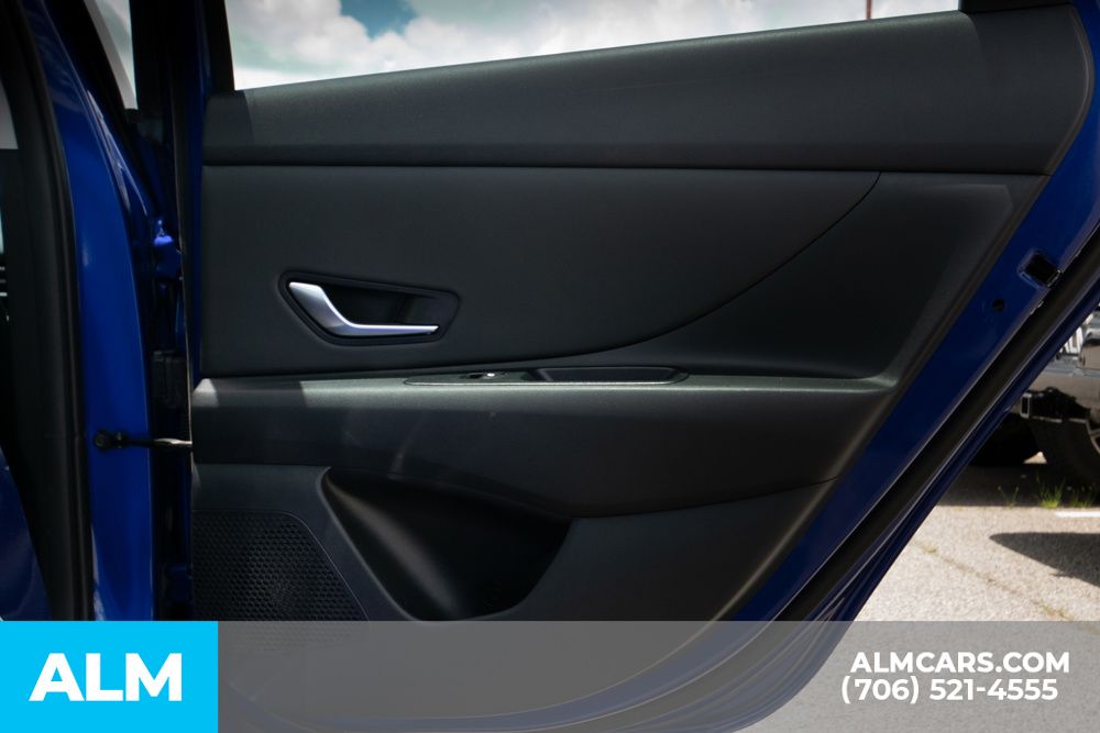 2022 Hyundai Elantra Hybrid Limited photo 27