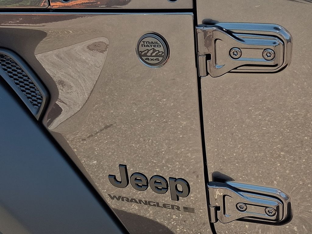 New 2026 Jeep Wrangler SUV