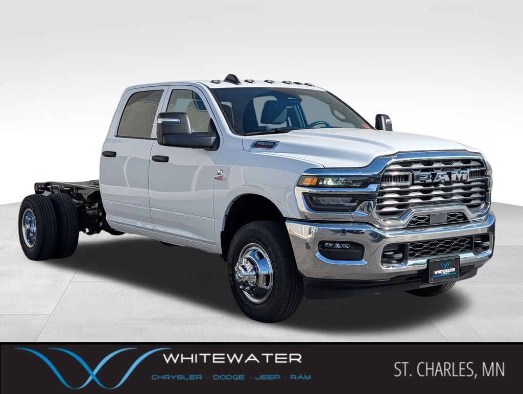 Bright White Clearcoat 2026 RAM 3500 Chassis Tradesman Crew Cab LB DRW 4WD Pickup Truck Four-Wheel Drive 8-Speed Automatic