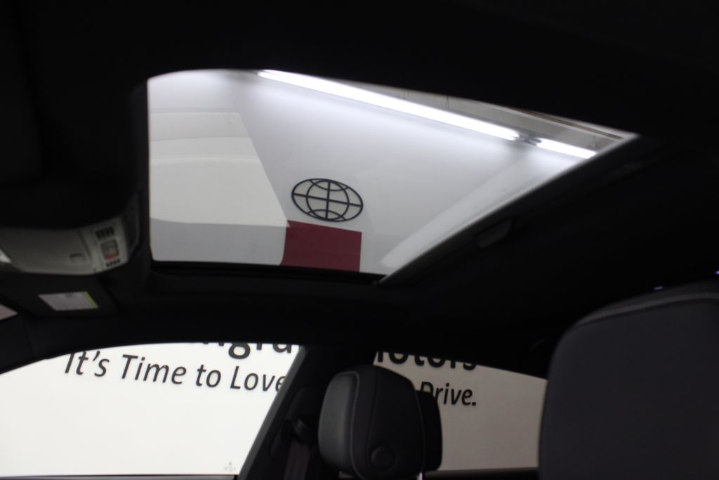 used 2023 Volkswagen Arteon car, priced at $31,999