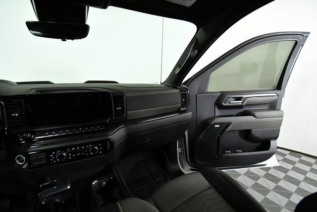 Used 2025 Chevrolet Silverado 1500 Truck