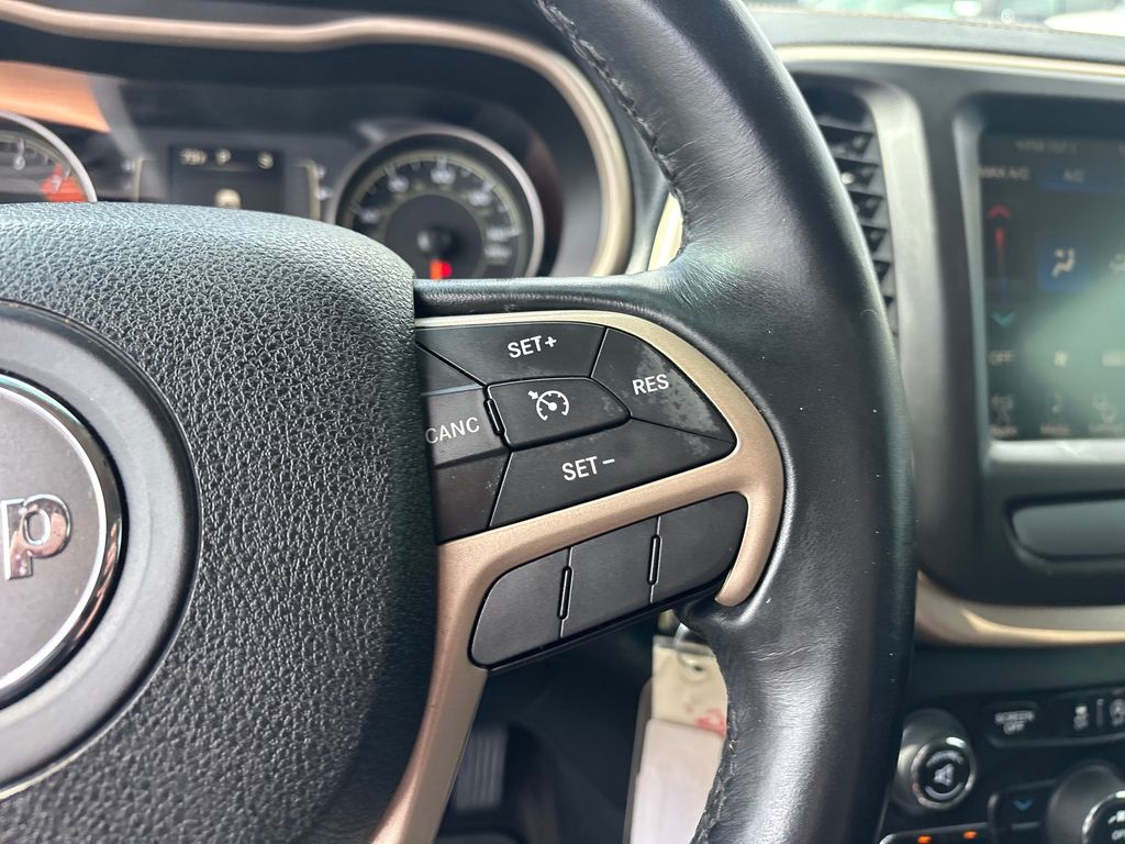 Used Car 2017 Jeep Cherokee  Latitude For Sale Under $15,000 In Austin, Texas