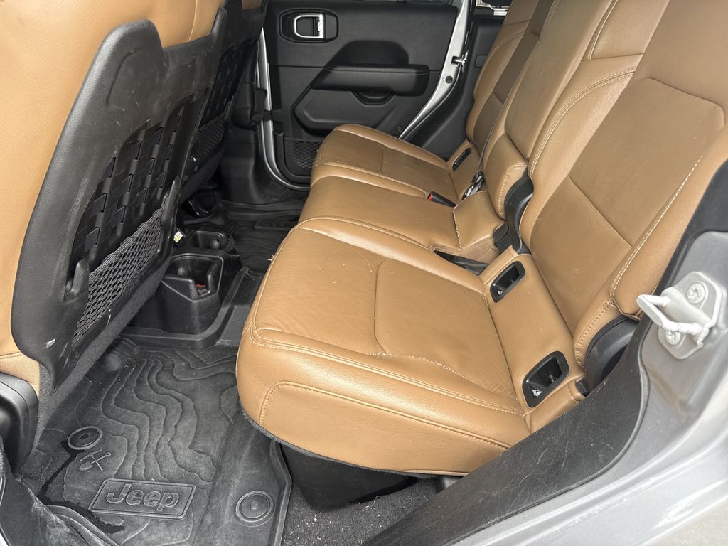 2021 Jeep Gladiator Rubicon Silver at Gullo Toyota