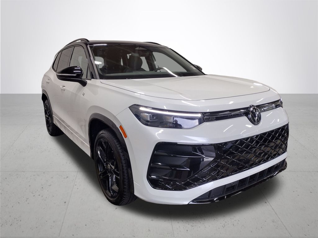 2025 Volkswagen Tiguan SE R-Line Black photo 4