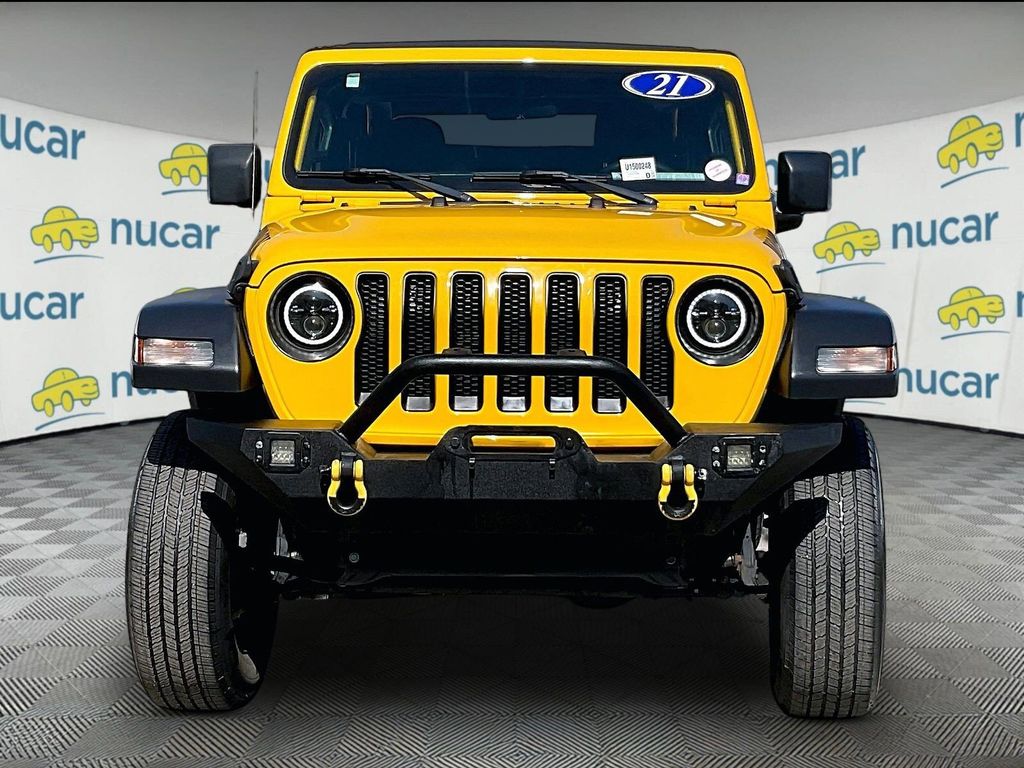 View vehicle photo 2