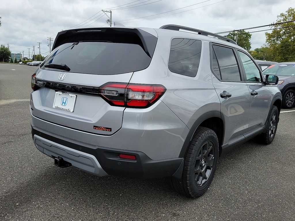 Thumbnail: 2025 Honda Pilot - 4
