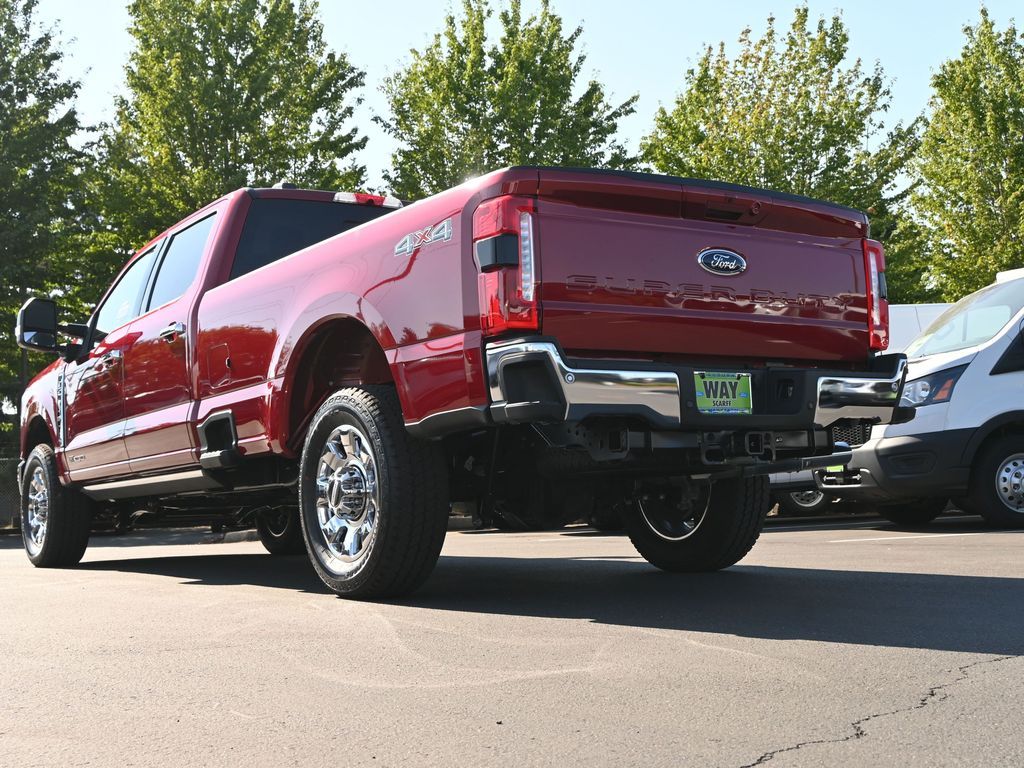 2025 Ford F-350 Super Duty Lariat